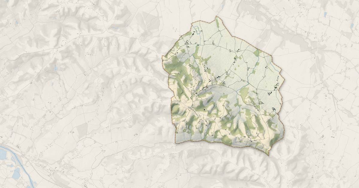 Portrait cartographique de Mesplède : relief, eau, forêts, bâti et voies, calculés à partir des données de l'IGN