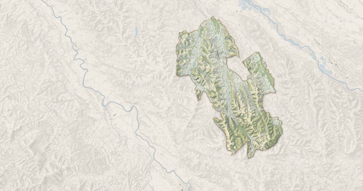 Portrait cartographique de Monein : relief, eau, forêts, bâti et voies, calculés à partir des données de l'IGN
