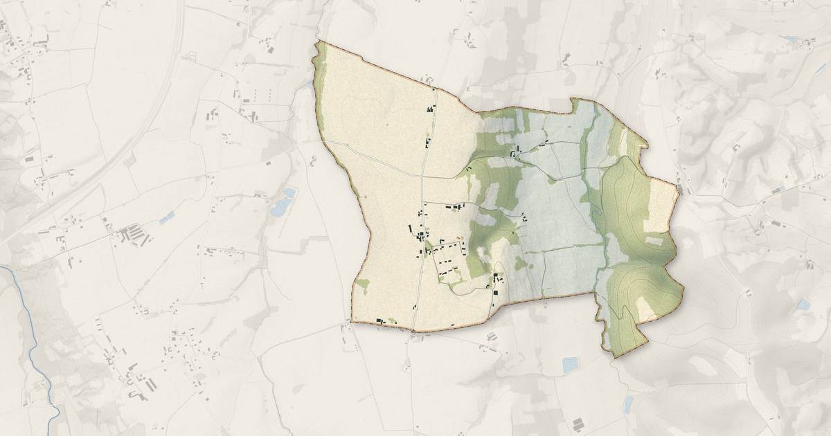 Portrait cartographique de Mouhous : relief, eau, forêts, bâti et voies, calculés à partir des données de l'IGN