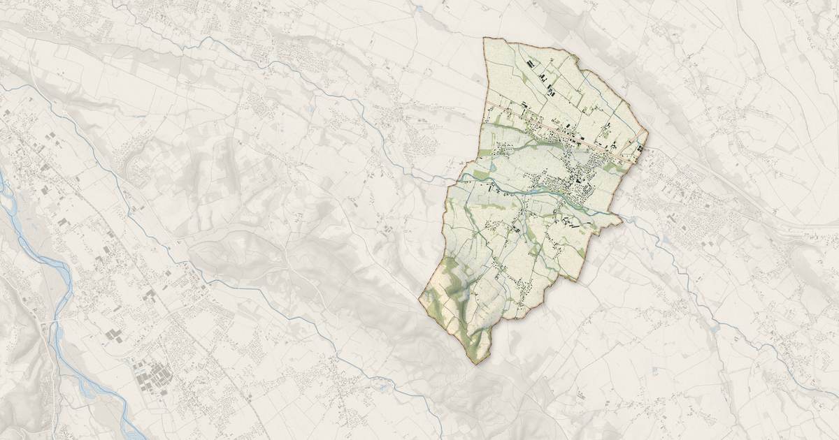 Portrait cartographique de Nousty : relief, eau, forêts, bâti et voies, calculés à partir des données de l'IGN