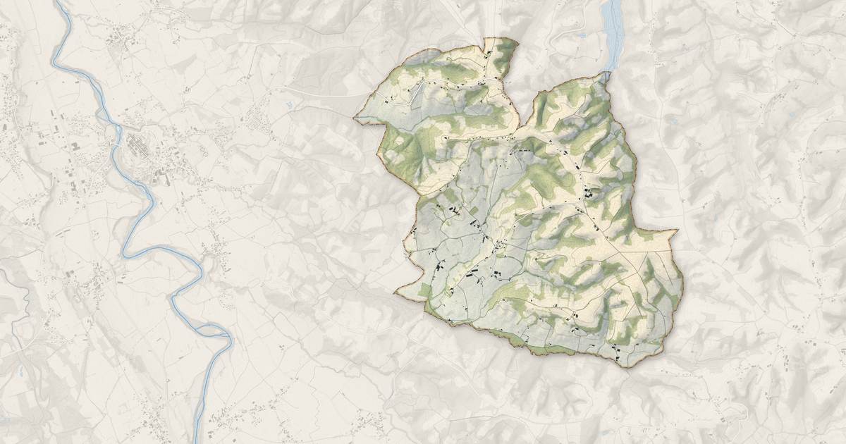 Portrait cartographique de Ogenne-Camptort : relief, eau, forêts, bâti et voies, calculés à partir des données de l'IGN