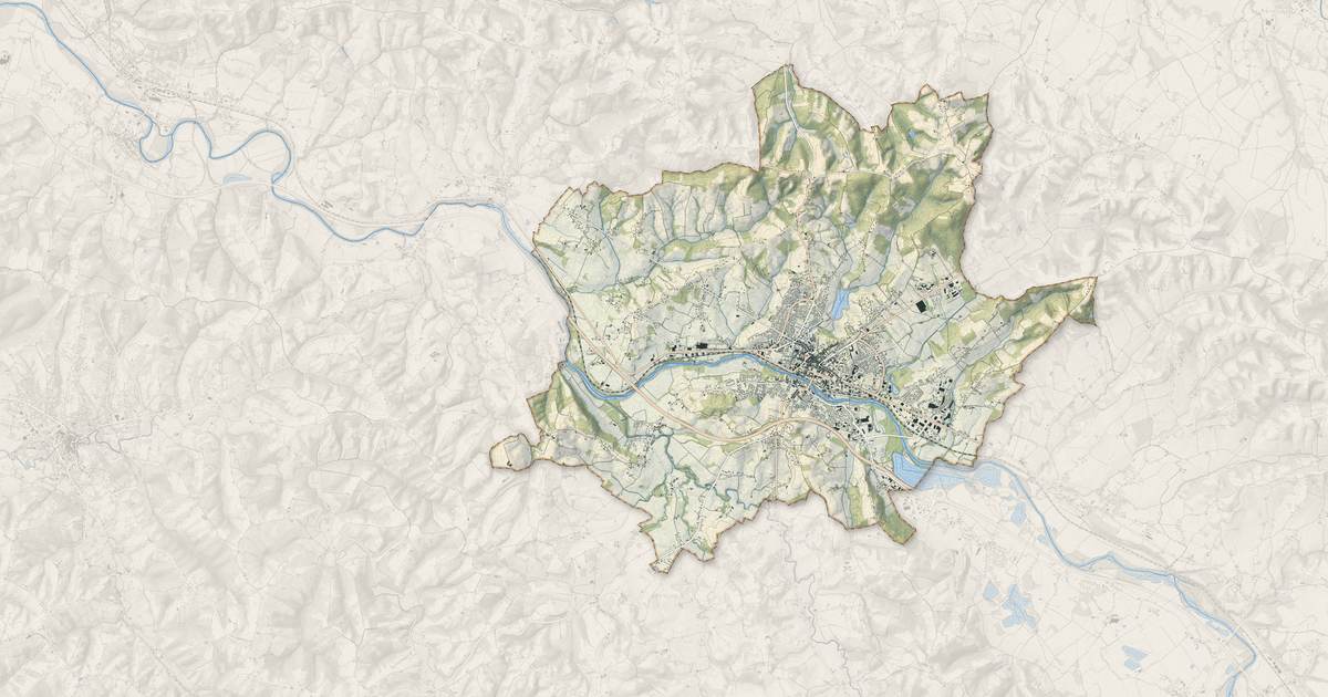 Portrait cartographique de Orthez : relief, eau, forêts, bâti et voies, calculés à partir des données de l'IGN