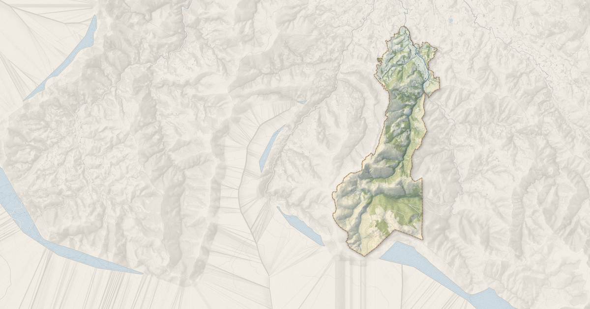 Portrait cartographique de Saint-Michel : relief, eau, forêts, bâti et voies, calculés à partir des données de l'IGN