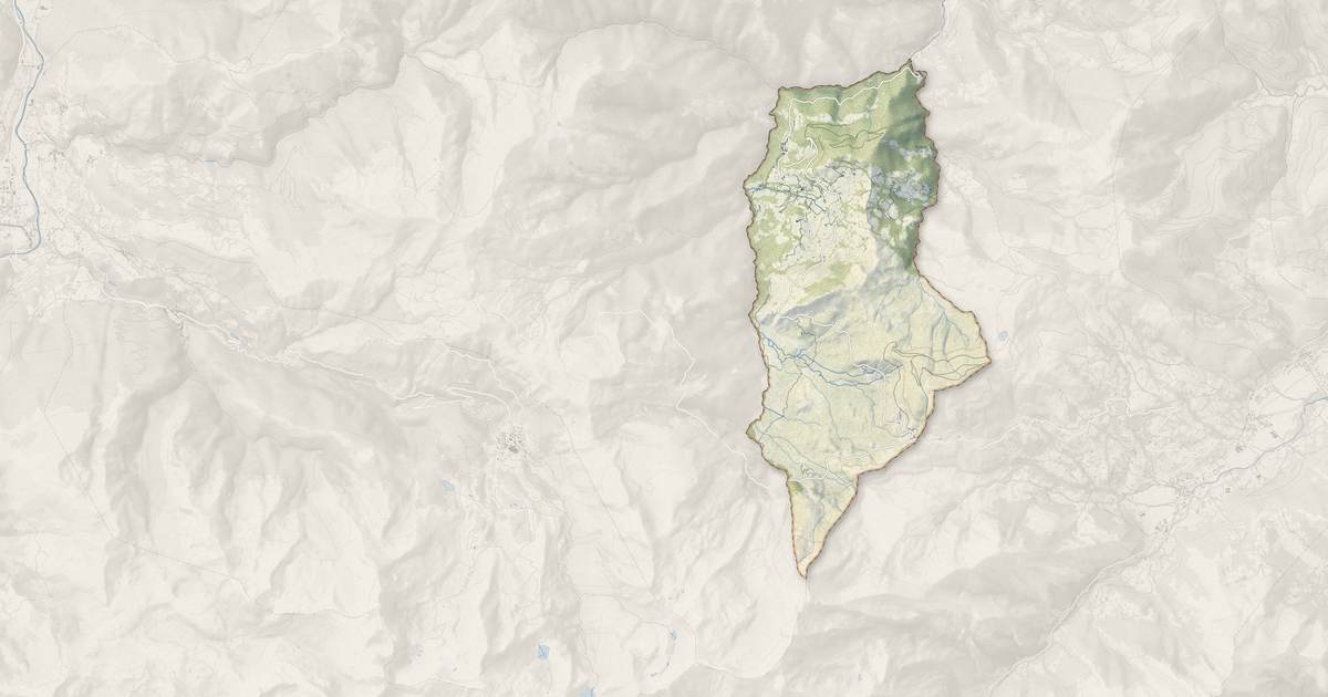 Portrait cartographique de Arbéost : relief, eau, forêts, bâti et voies, calculés à partir des données de l'IGN