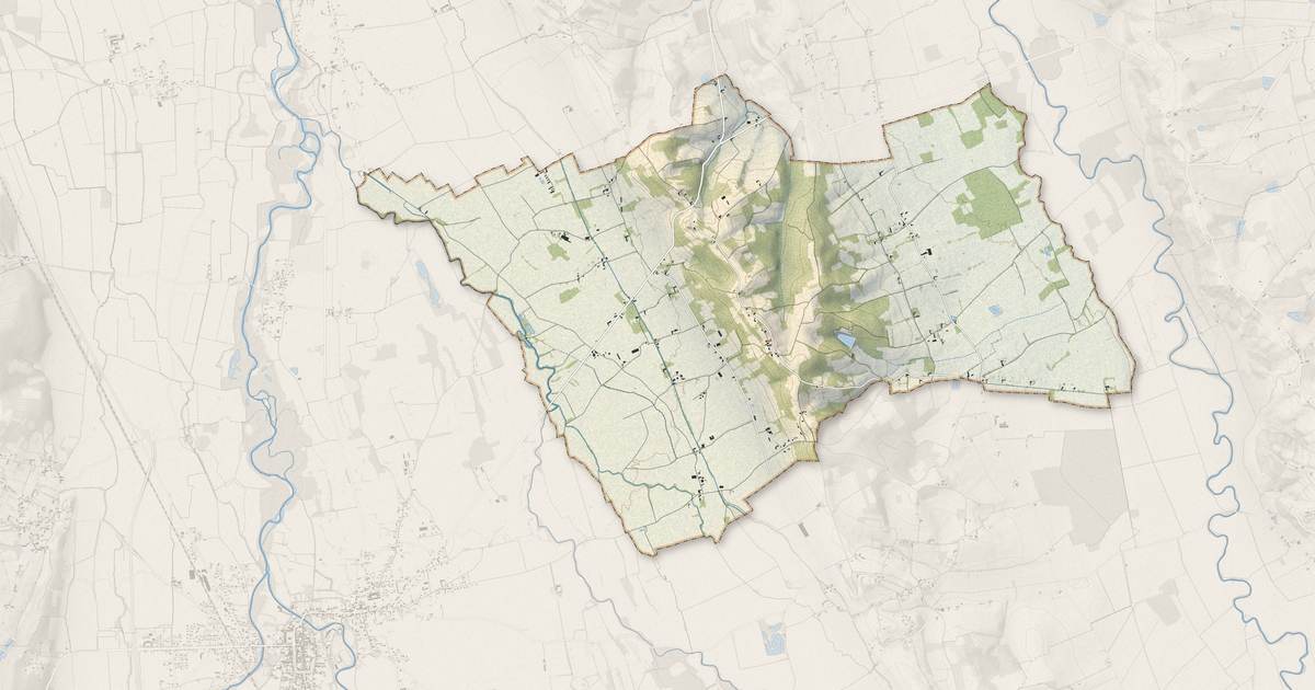 Portrait cartographique de Auriébat : relief, eau, forêts, bâti et voies, calculés à partir des données de l'IGN