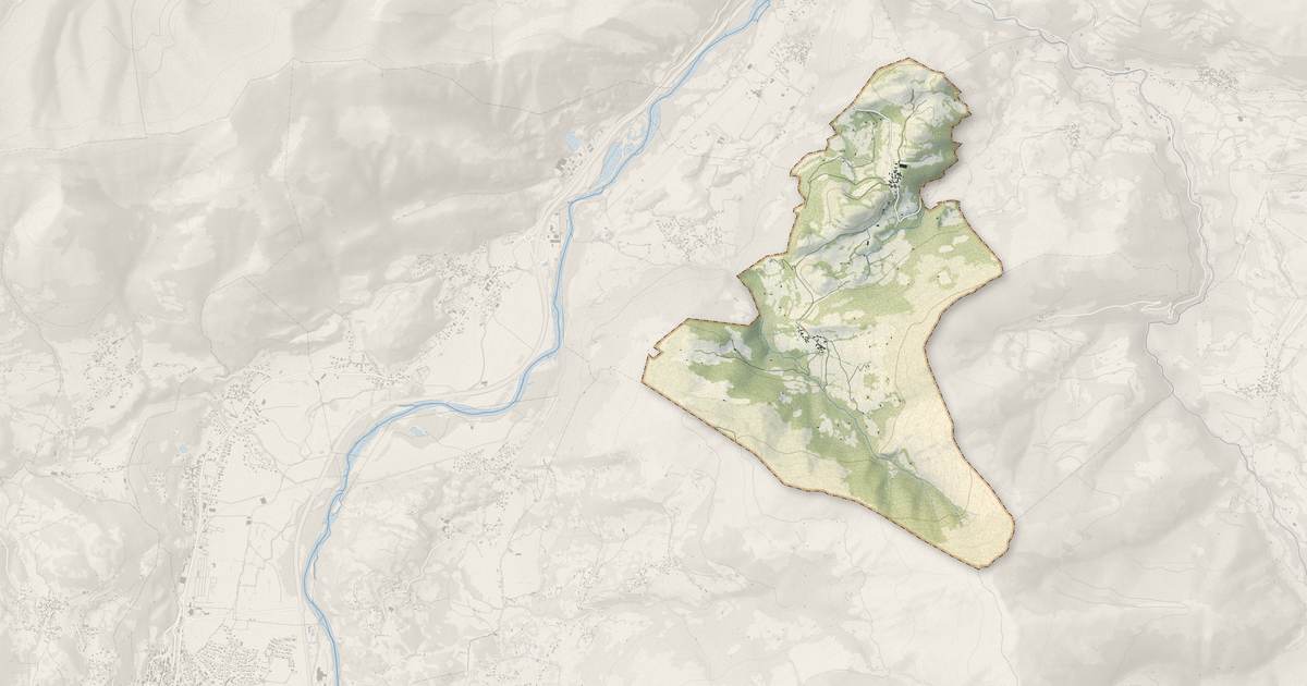 Portrait cartographique de Berbérust-Lias : relief, eau, forêts, bâti et voies, calculés à partir des données de l'IGN