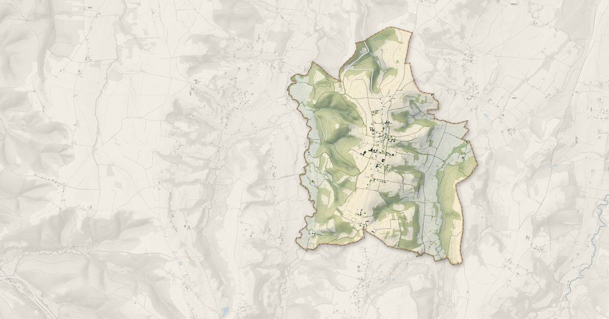 Portrait cartographique de Castelbajac : relief, eau, forêts, bâti et voies, calculés à partir des données de l'IGN