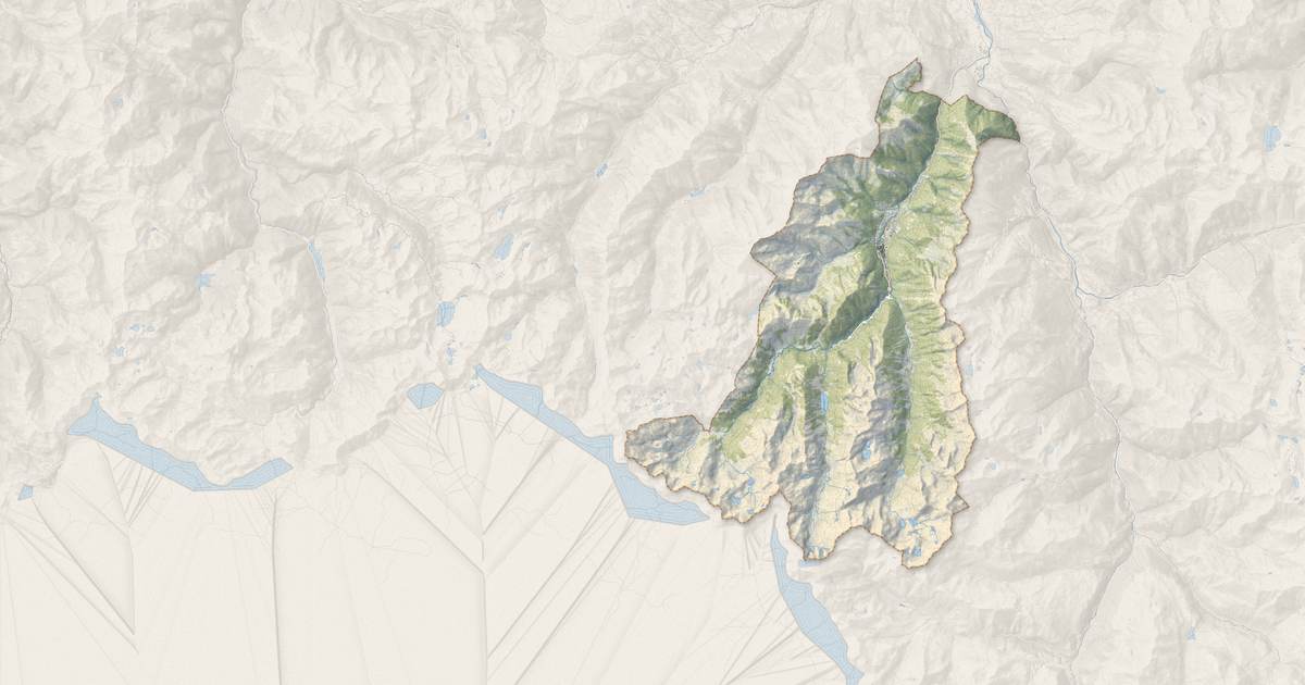 Portrait cartographique de Cauterets : relief, eau, forêts, bâti et voies, calculés à partir des données de l'IGN
