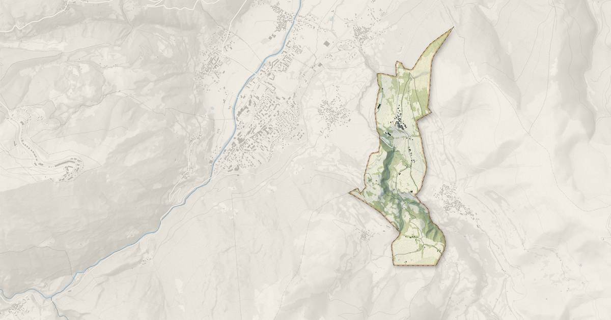 Portrait cartographique de Estensan : relief, eau, forêts, bâti et voies, calculés à partir des données de l'IGN