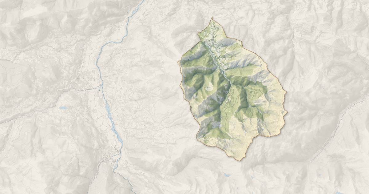 Portrait cartographique de Gazost : relief, eau, forêts, bâti et voies, calculés à partir des données de l'IGN