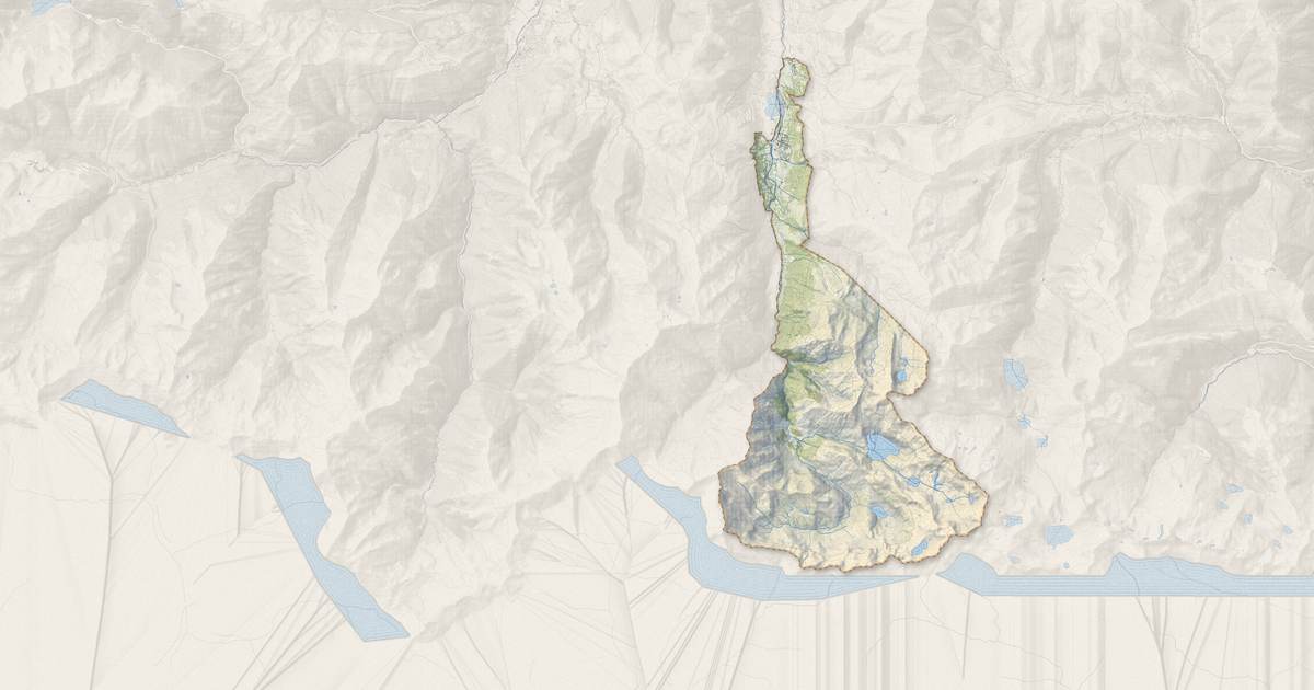 Portrait cartographique de Loudenvielle : relief, eau, forêts, bâti et voies, calculés à partir des données de l'IGN