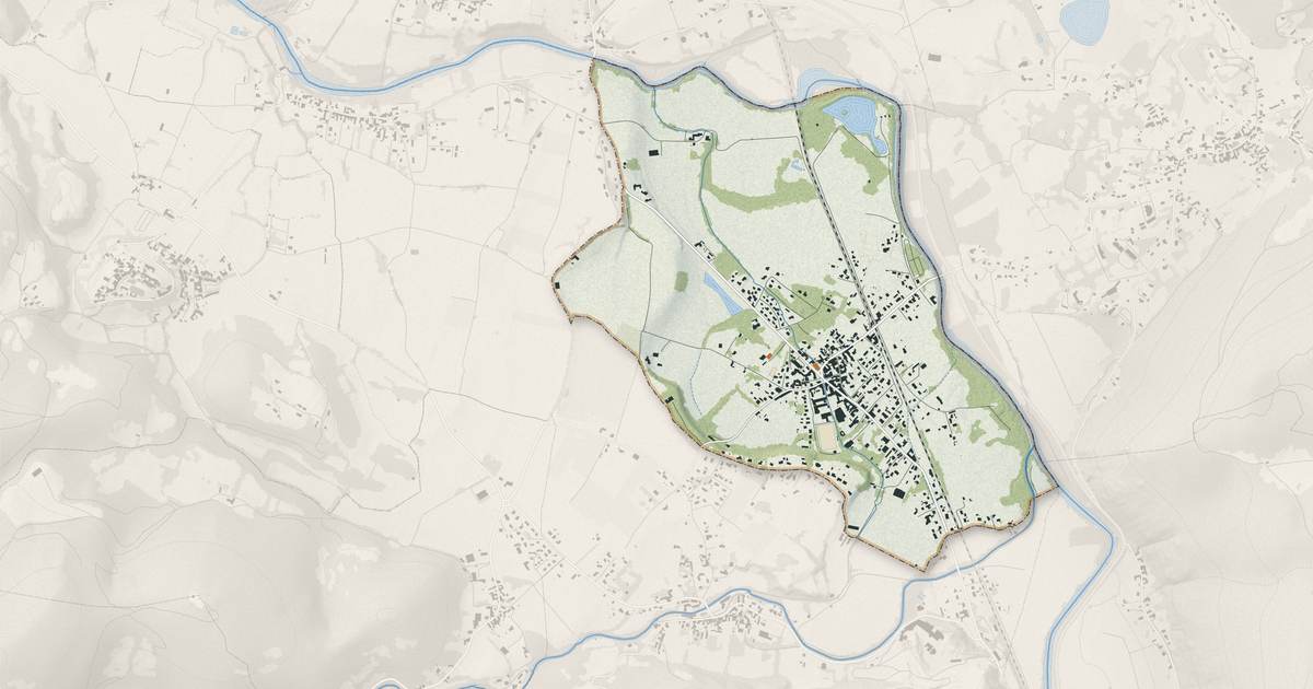 Portrait cartographique de Loures-Barousse : relief, eau, forêts, bâti et voies, calculés à partir des données de l'IGN