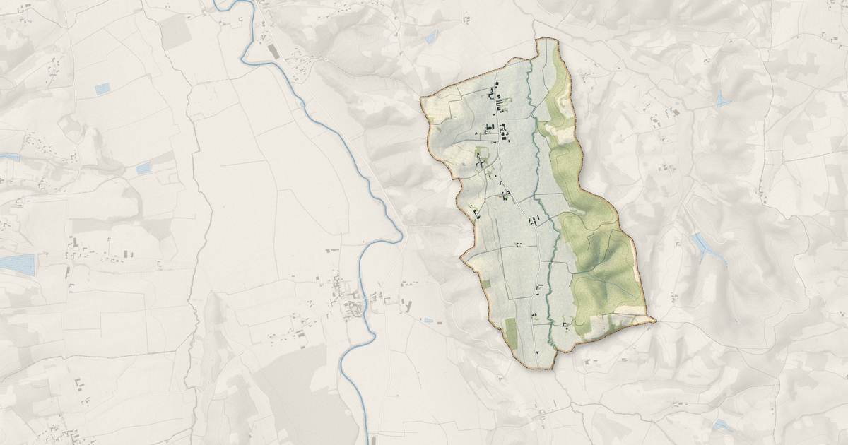 Portrait cartographique de Moumoulous : relief, eau, forêts, bâti et voies, calculés à partir des données de l'IGN