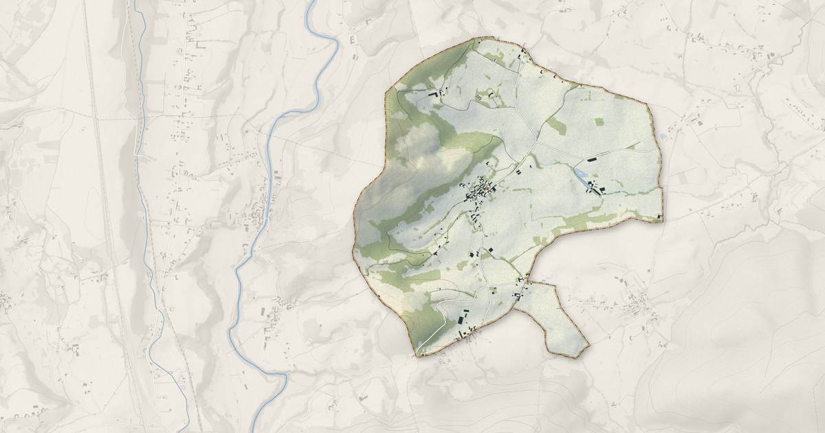 Portrait cartographique de Saint-Arroman : relief, eau, forêts, bâti et voies, calculés à partir des données de l'IGN