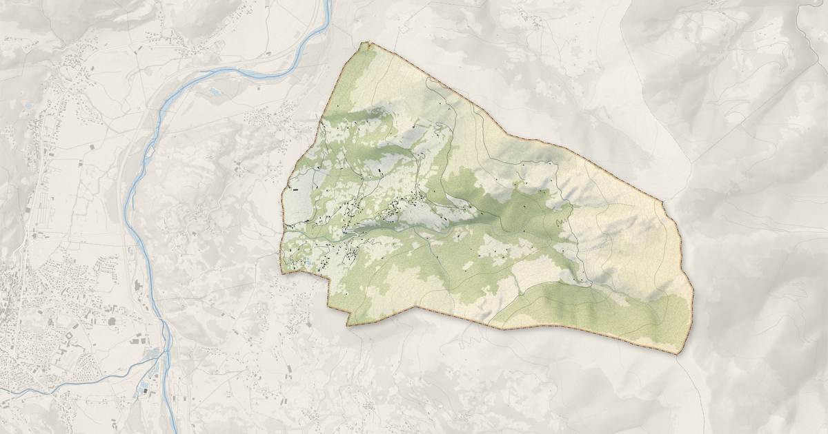 Portrait cartographique de Saint-Pastous : relief, eau, forêts, bâti et voies, calculés à partir des données de l'IGN