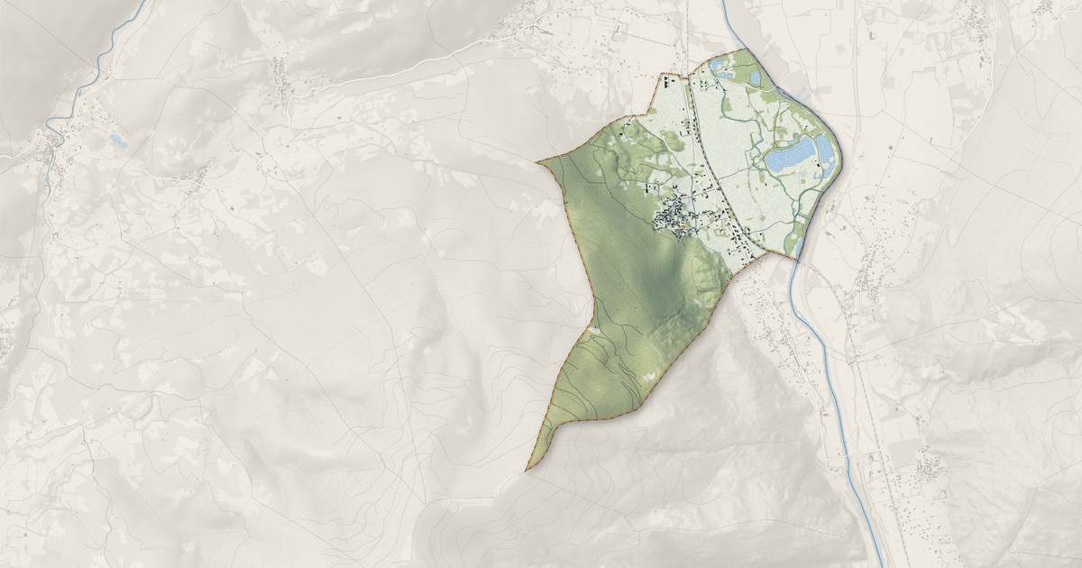 Portrait cartographique de Saléchan : relief, eau, forêts, bâti et voies, calculés à partir des données de l'IGN