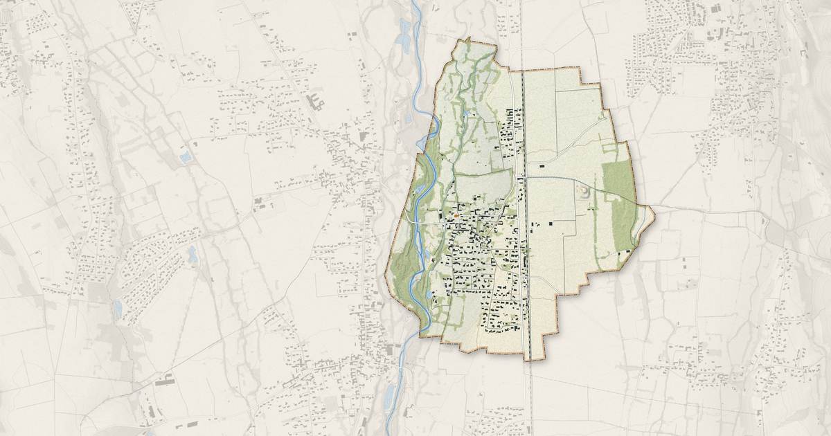 Portrait cartographique de Salles-Adour : relief, eau, forêts, bâti et voies, calculés à partir des données de l'IGN