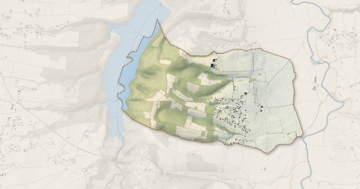 Portrait cartographique de Sinzos : relief, eau, forêts, bâti et voies, calculés à partir des données de l'IGN