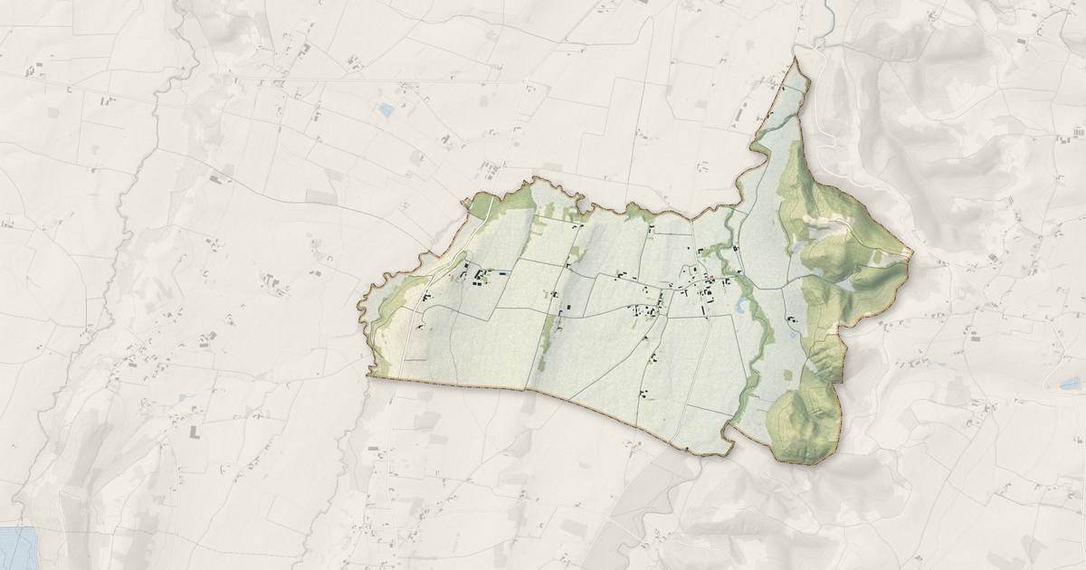 Portrait cartographique de Tournous-Darré : relief, eau, forêts, bâti et voies, calculés à partir des données de l'IGN