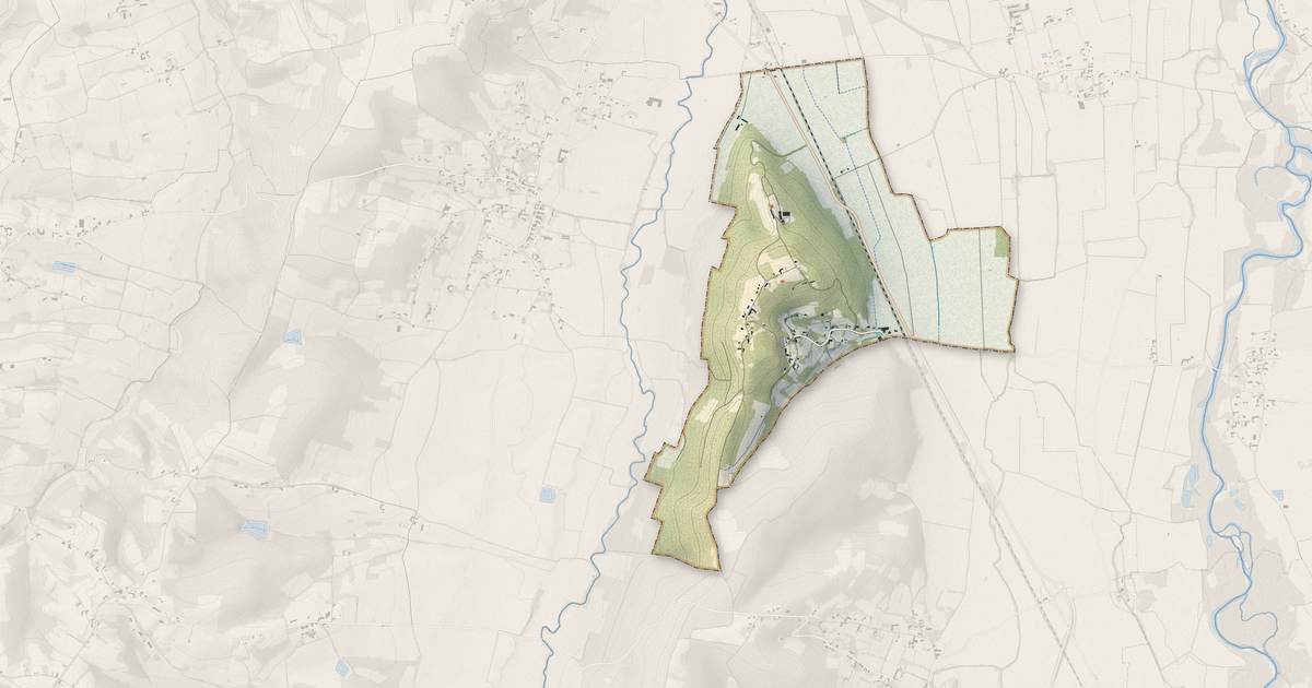 Portrait cartographique de Villefranque : relief, eau, forêts, bâti et voies, calculés à partir des données de l'IGN