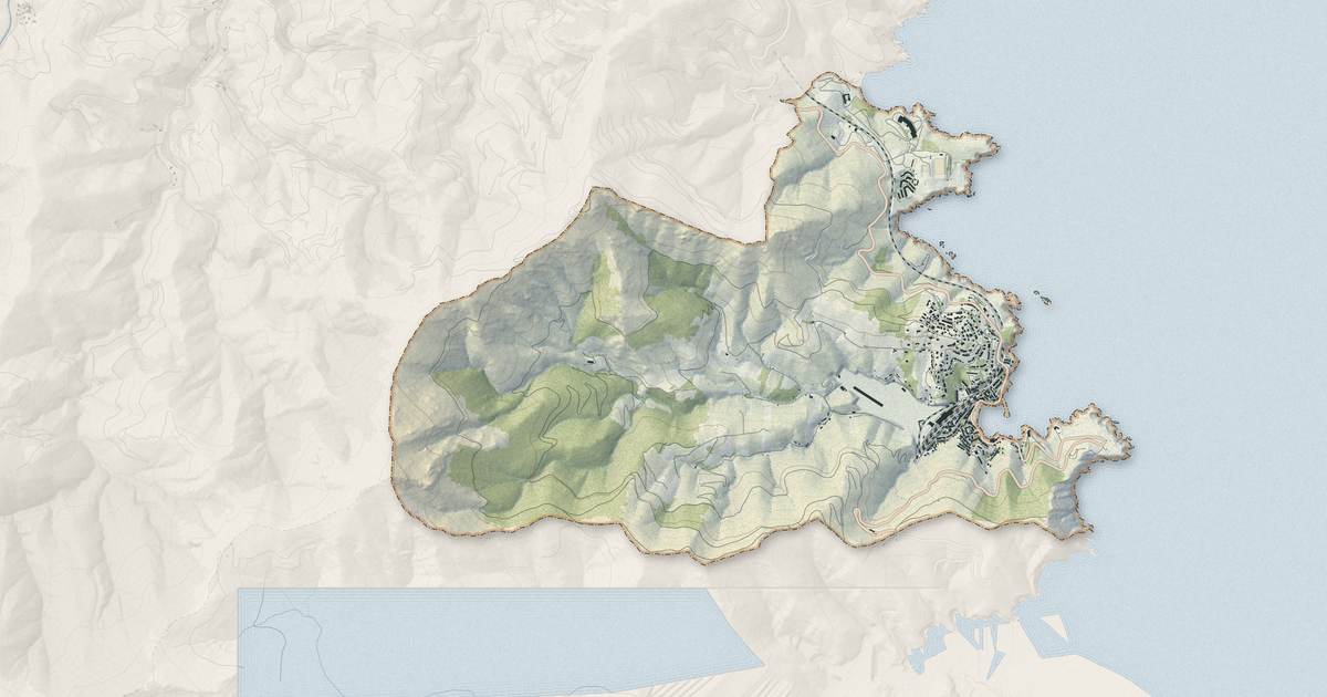 Portrait cartographique de Cerbère : relief, eau, forêts, bâti et voies, calculés à partir des données de l'IGN