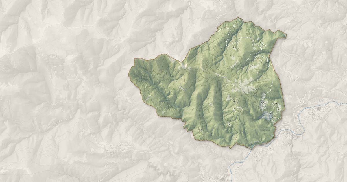 Portrait cartographique de Montbolo : relief, eau, forêts, bâti et voies, calculés à partir des données de l'IGN