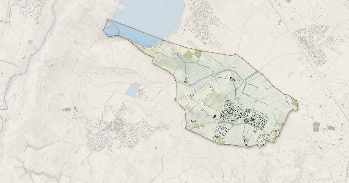 Portrait cartographique de Montescot : relief, eau, forêts, bâti et voies, calculés à partir des données de l'IGN