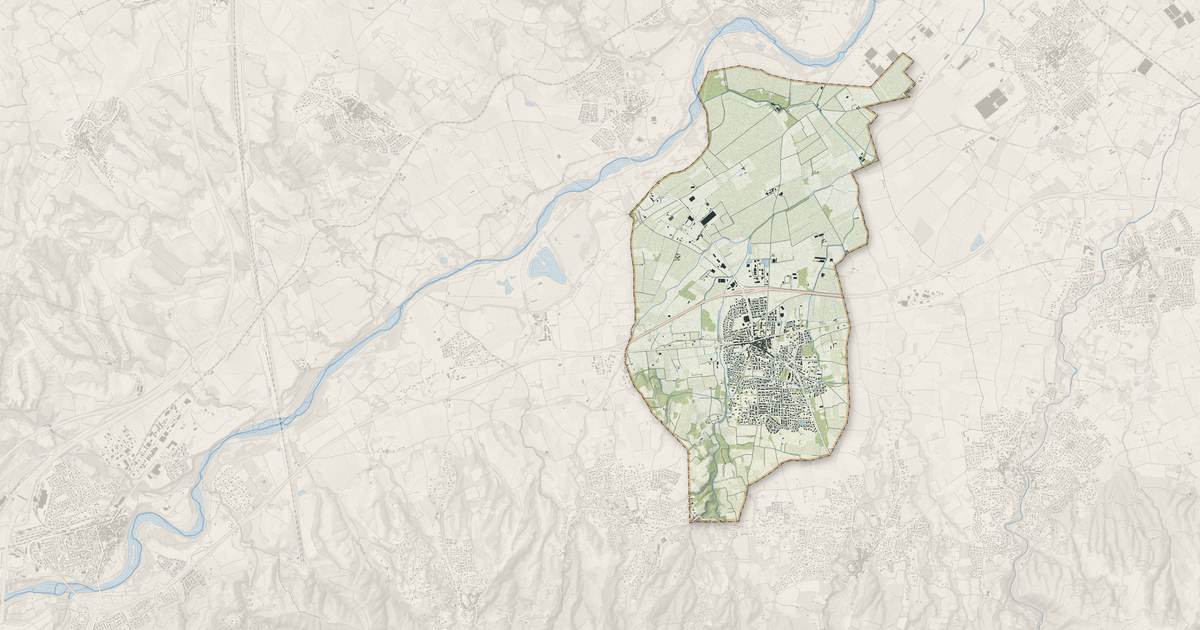 Portrait cartographique de Saint-Génis-des-Fontaines : relief, eau, forêts, bâti et voies, calculés à partir des données de l'IGN