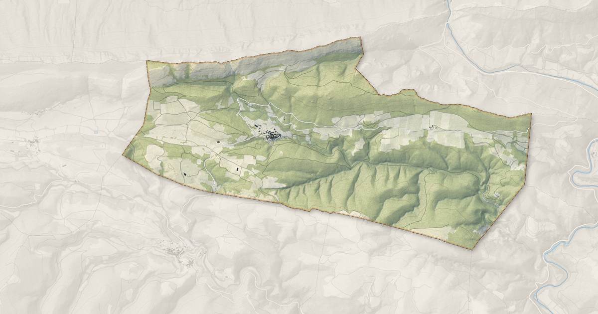 Portrait cartographique de Saint-Martin-de-Fenouillet : relief, eau, forêts, bâti et voies, calculés à partir des données de l'IGN
