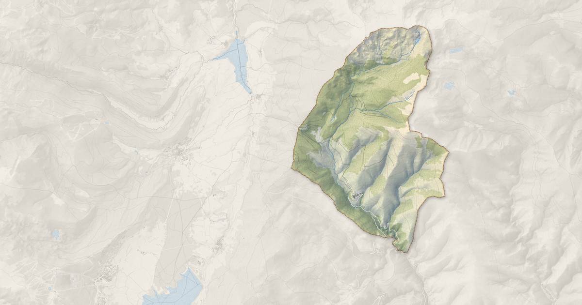 Portrait cartographique de Sansa : relief, eau, forêts, bâti et voies, calculés à partir des données de l'IGN