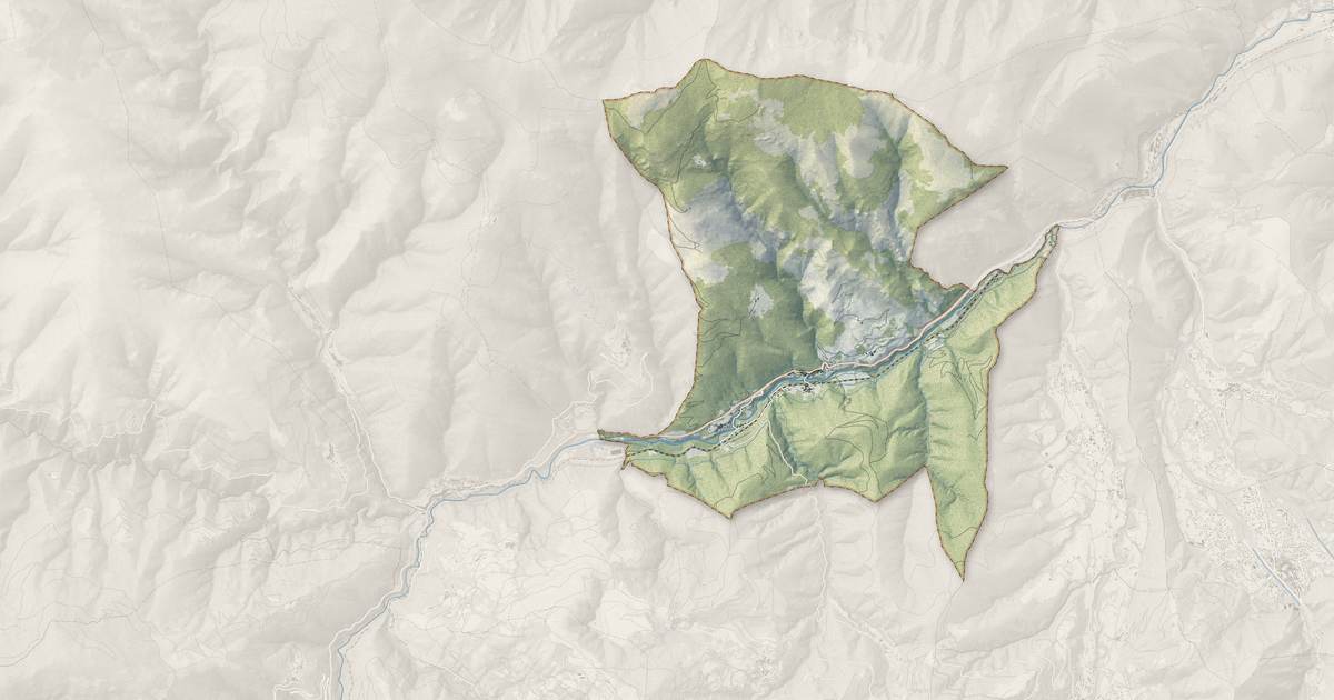 Portrait cartographique de Serdinya : relief, eau, forêts, bâti et voies, calculés à partir des données de l'IGN