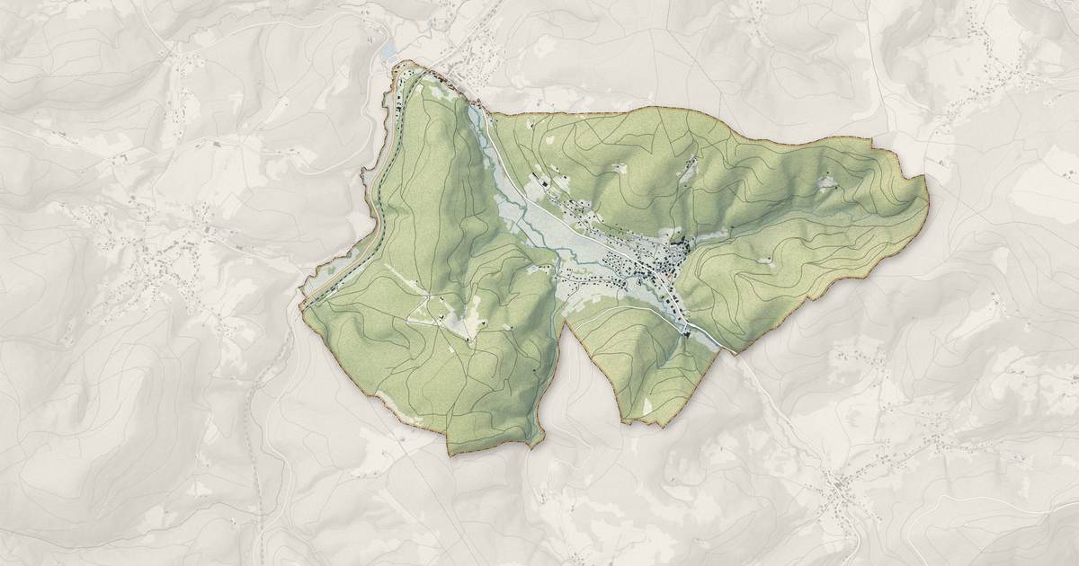 Portrait cartographique de Colroy-la-Roche : relief, eau, forêts, bâti et voies, calculés à partir des données de l'IGN