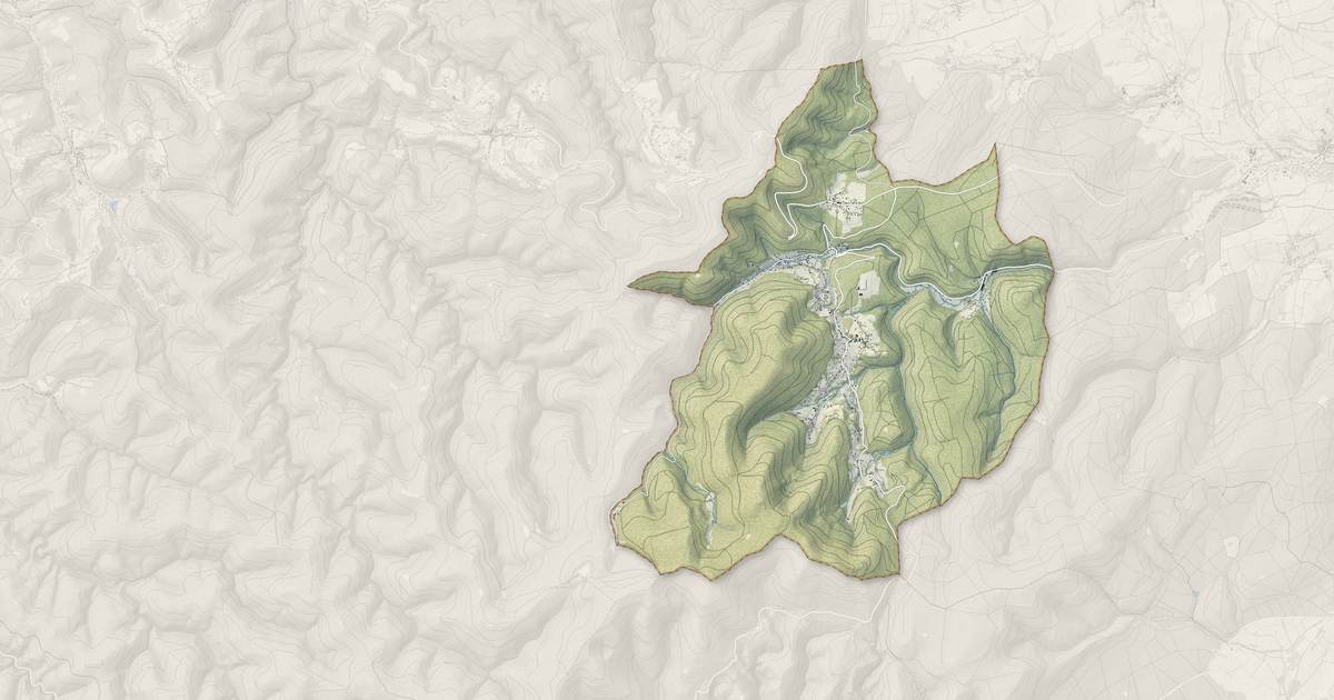 Portrait cartographique de Wangenbourg-Engenthal : relief, eau, forêts, bâti et voies, calculés à partir des données de l'IGN