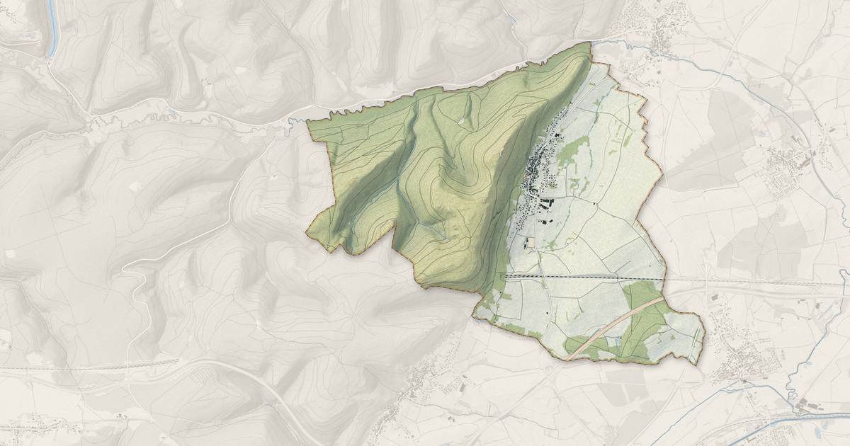 Portrait cartographique de Ernolsheim-lès-Saverne : relief, eau, forêts, bâti et voies, calculés à partir des données de l'IGN