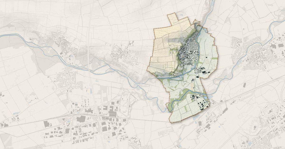 Portrait cartographique de Hangenbieten : relief, eau, forêts, bâti et voies, calculés à partir des données de l'IGN