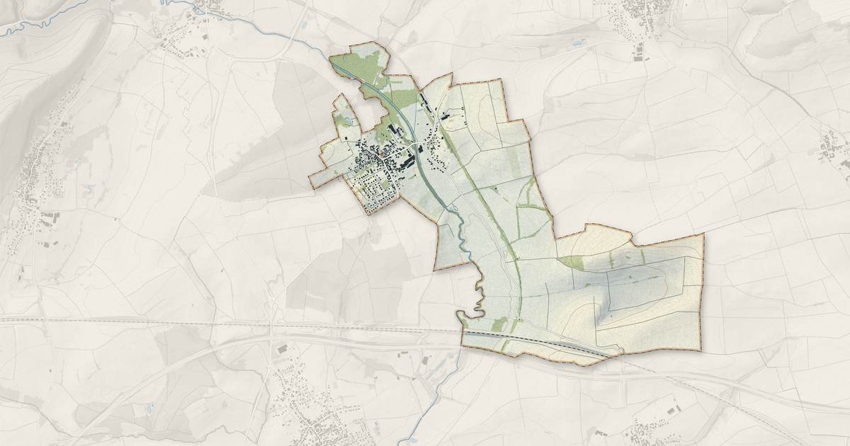 Portrait cartographique de Hattmatt : relief, eau, forêts, bâti et voies, calculés à partir des données de l'IGN