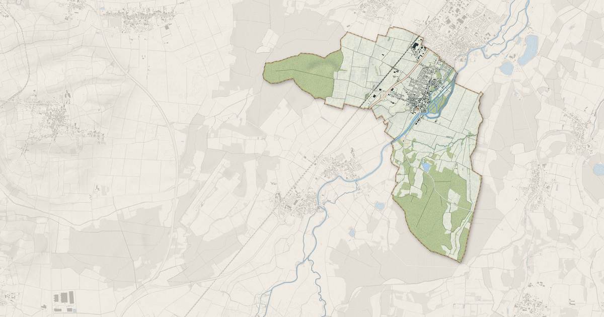 Portrait cartographique de Huttenheim : relief, eau, forêts, bâti et voies, calculés à partir des données de l'IGN
