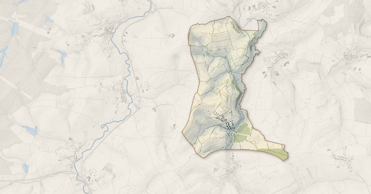 Portrait cartographique de Kirrberg : relief, eau, forêts, bâti et voies, calculés à partir des données de l'IGN