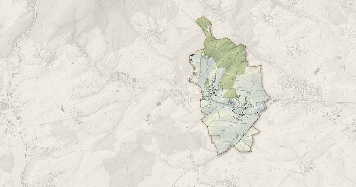 Portrait cartographique de Kutzenhausen : relief, eau, forêts, bâti et voies, calculés à partir des données de l'IGN