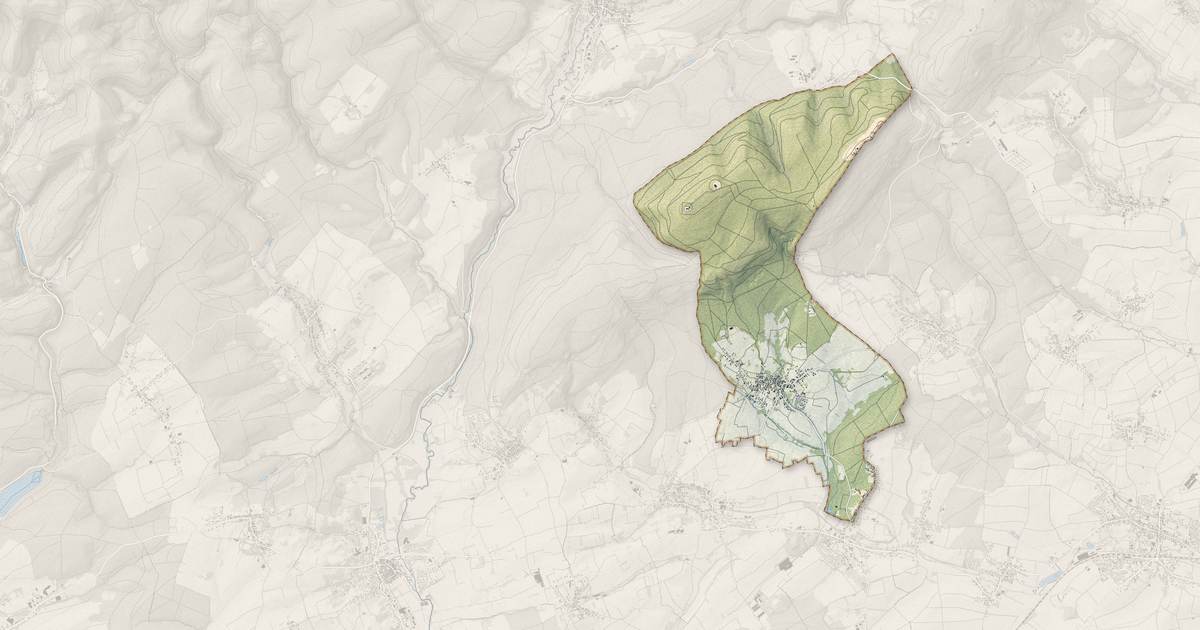 Portrait cartographique de Lampertsloch : relief, eau, forêts, bâti et voies, calculés à partir des données de l'IGN