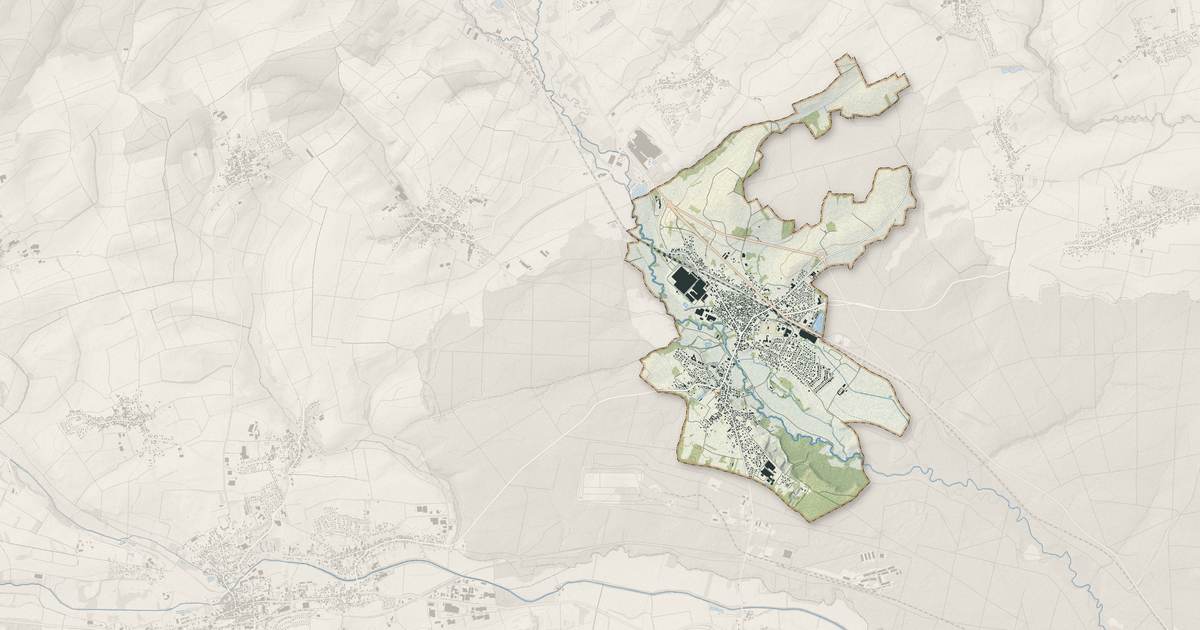 Portrait cartographique de Mertzwiller : relief, eau, forêts, bâti et voies, calculés à partir des données de l'IGN