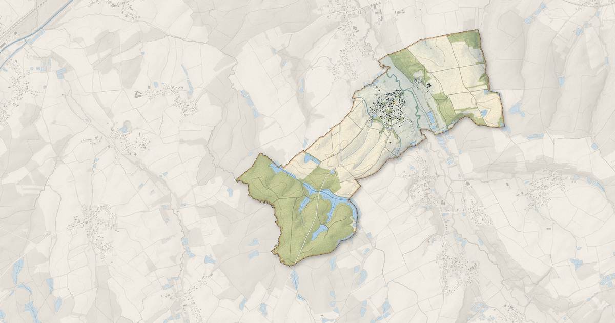 Portrait cartographique de Altenach : relief, eau, forêts, bâti et voies, calculés à partir des données de l'IGN