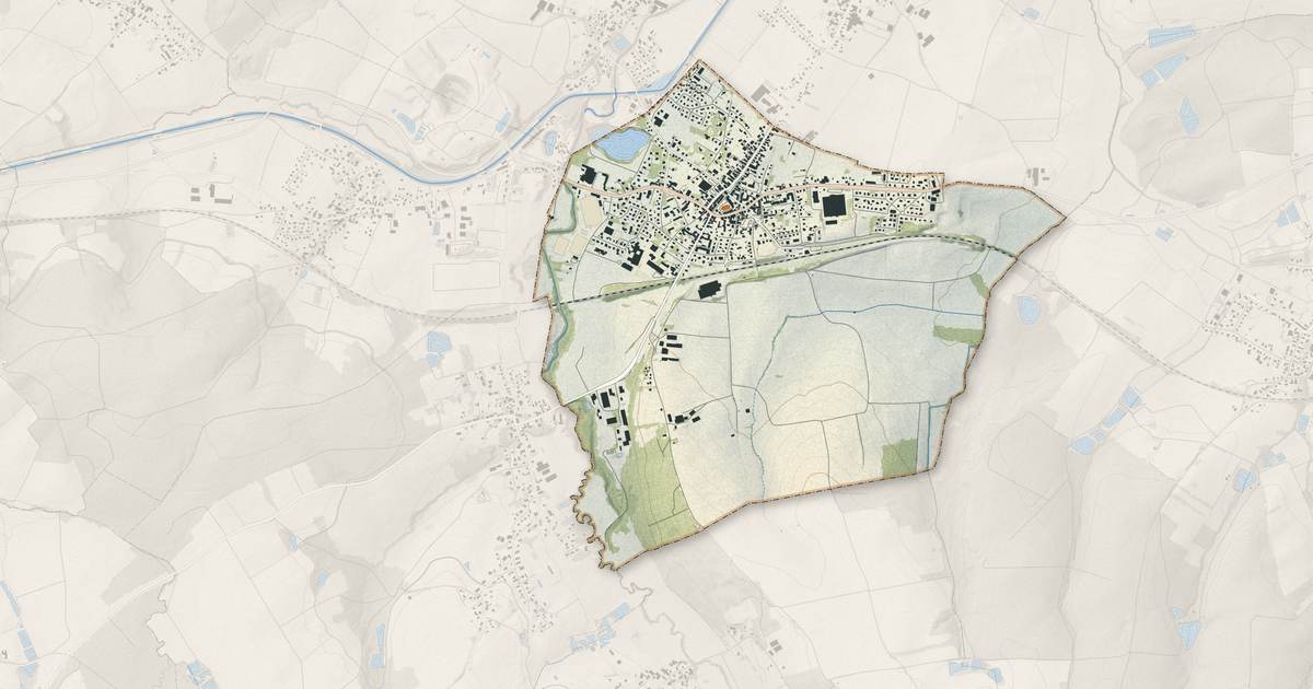 Portrait cartographique de Dannemarie : relief, eau, forêts, bâti et voies, calculés à partir des données de l'IGN