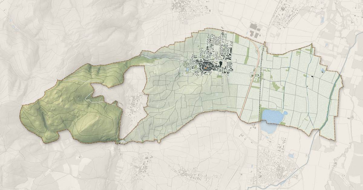 Portrait cartographique de Eguisheim : relief, eau, forêts, bâti et voies, calculés à partir des données de l'IGN