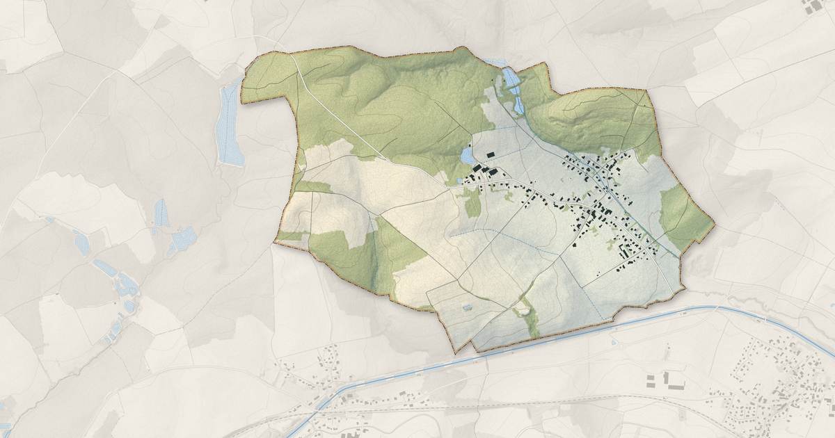 Portrait cartographique de Elbach : relief, eau, forêts, bâti et voies, calculés à partir des données de l'IGN