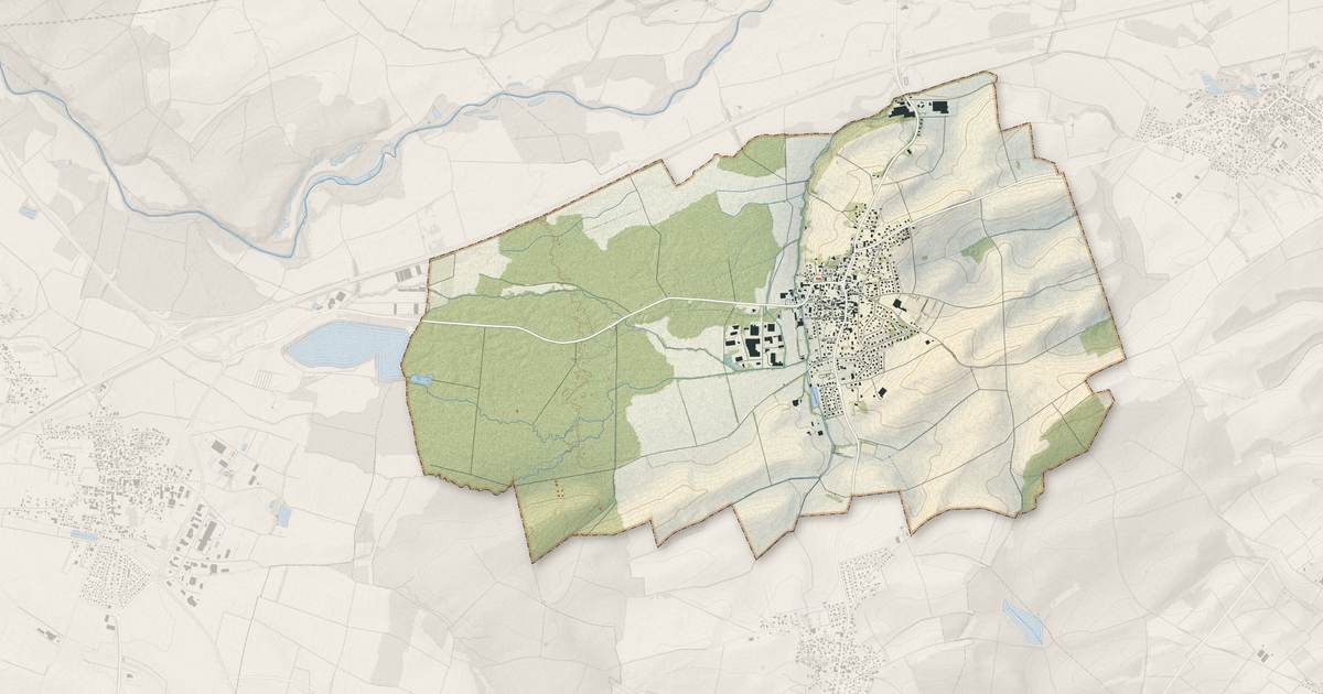 Portrait cartographique de Heimsbrunn : relief, eau, forêts, bâti et voies, calculés à partir des données de l'IGN