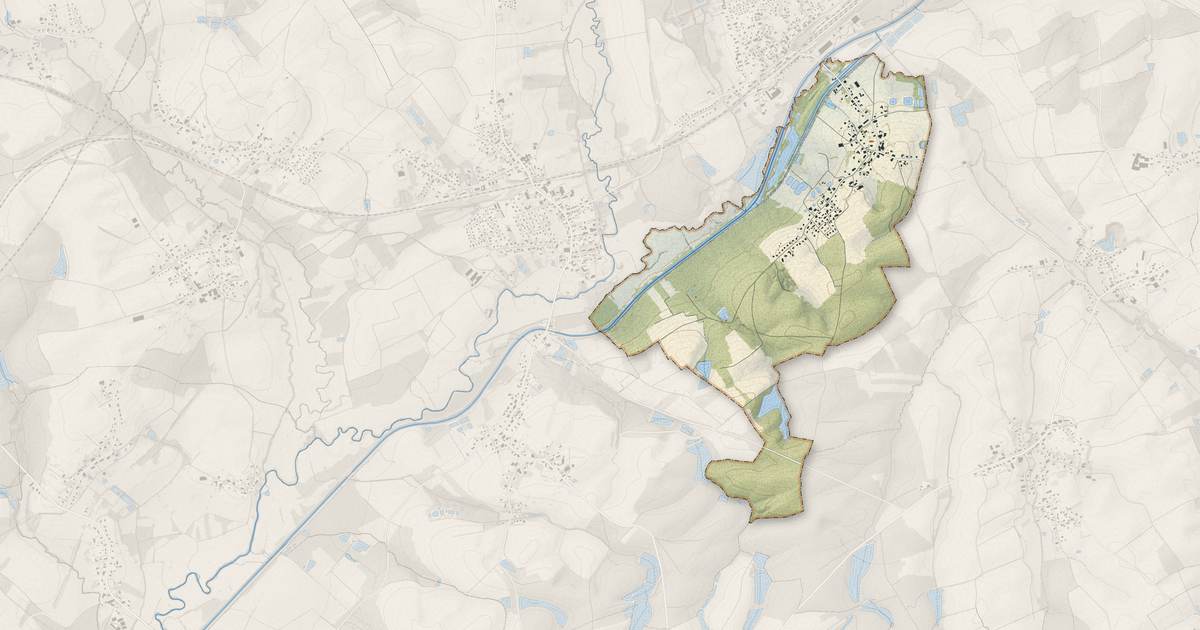 Portrait cartographique de Montreux-Jeune : relief, eau, forêts, bâti et voies, calculés à partir des données de l'IGN