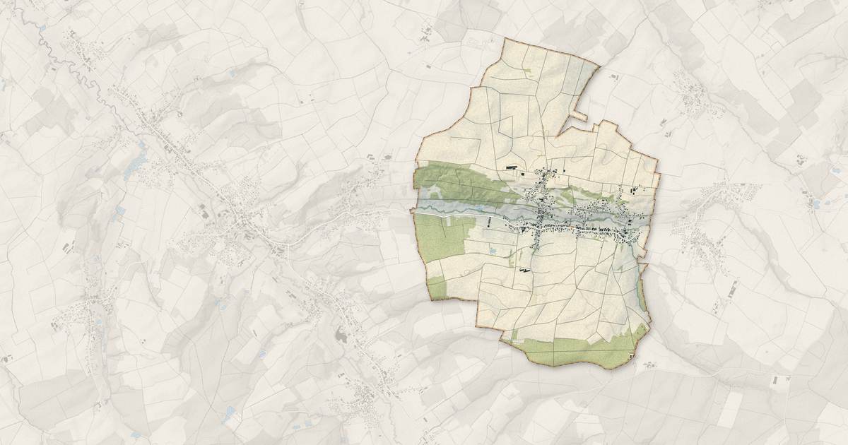 Portrait cartographique de Muespach : relief, eau, forêts, bâti et voies, calculés à partir des données de l'IGN