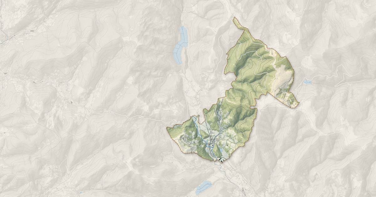 Portrait cartographique de Oderen : relief, eau, forêts, bâti et voies, calculés à partir des données de l'IGN