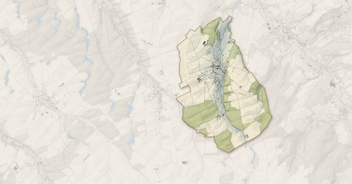 Portrait cartographique de Riespach : relief, eau, forêts, bâti et voies, calculés à partir des données de l'IGN